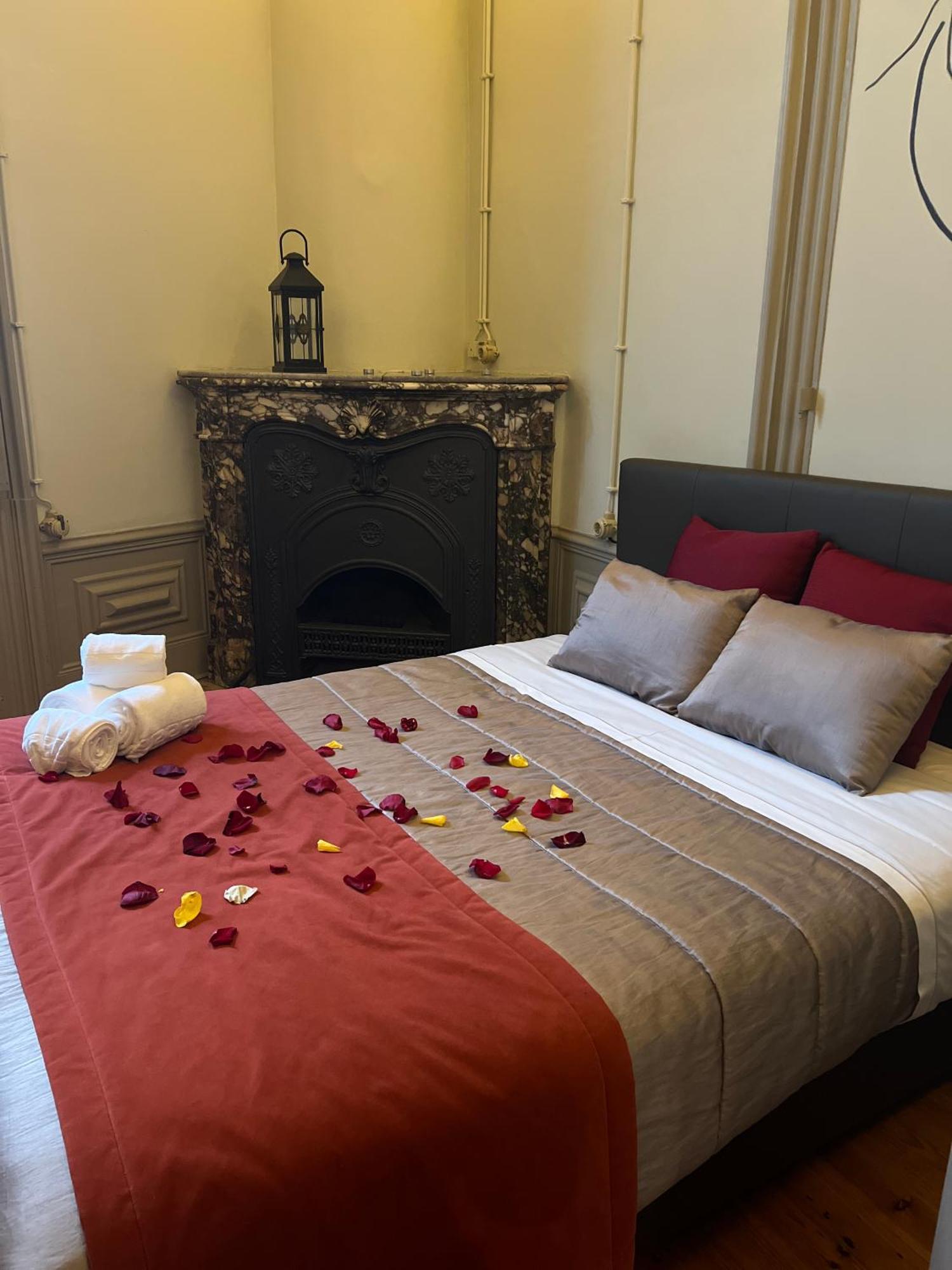 Serenata Hotel & Hostel Coimbra Kültér fotó